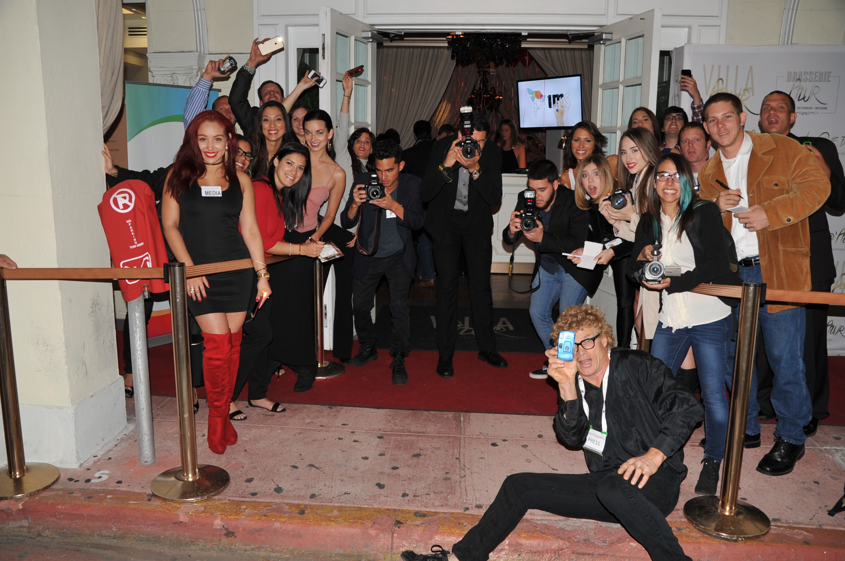 Paparazzi performing at a Florida event