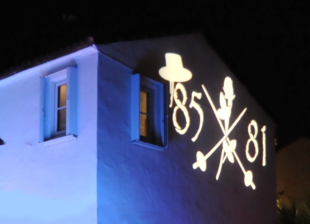 South Beach Chic photo 5