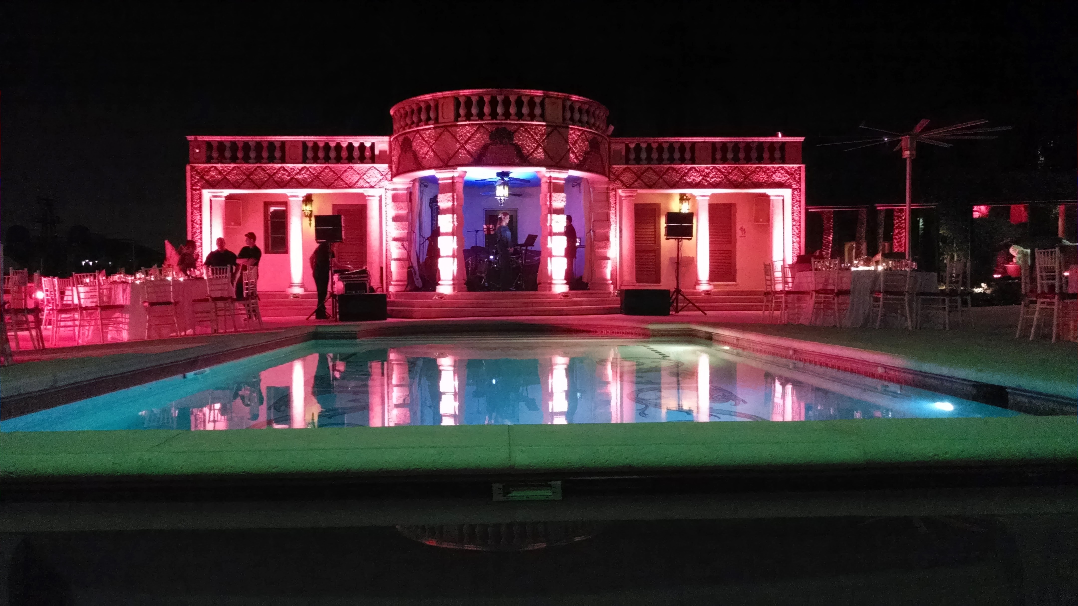 South Beach Chic photo 7