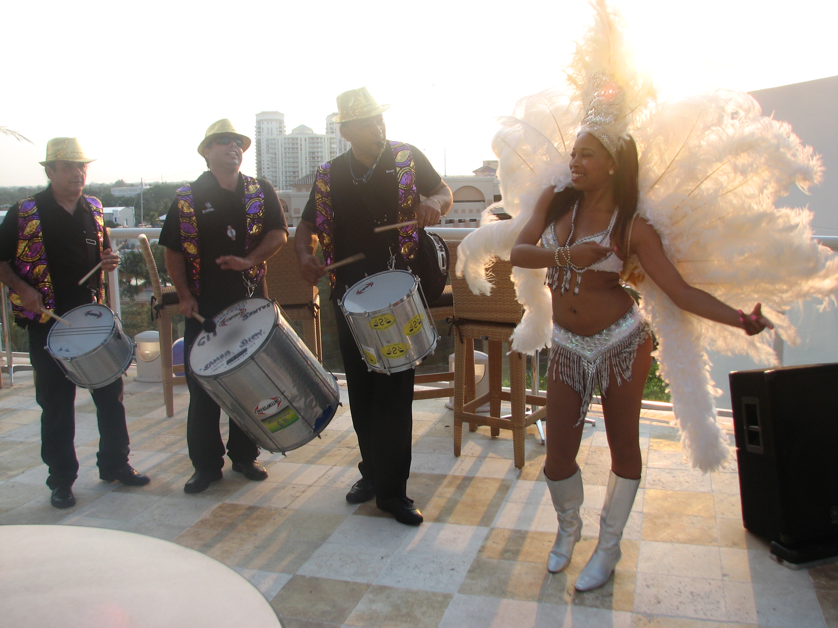 SAMBA CARNIVAL! photo 2