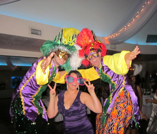 Stilt-Walkers / Dancers