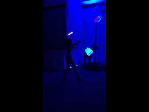 Cirque performers at an event