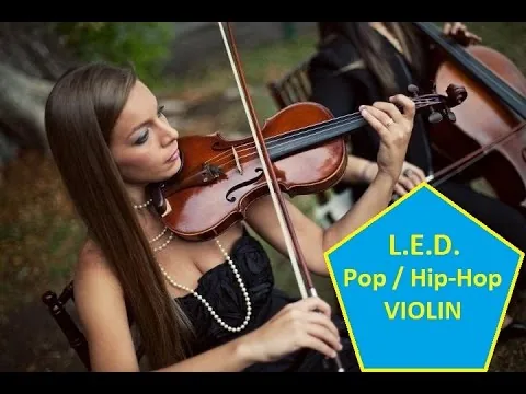 Light-up LED violinist